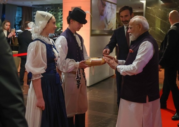 PM-Modi-Slovakia-Welcome