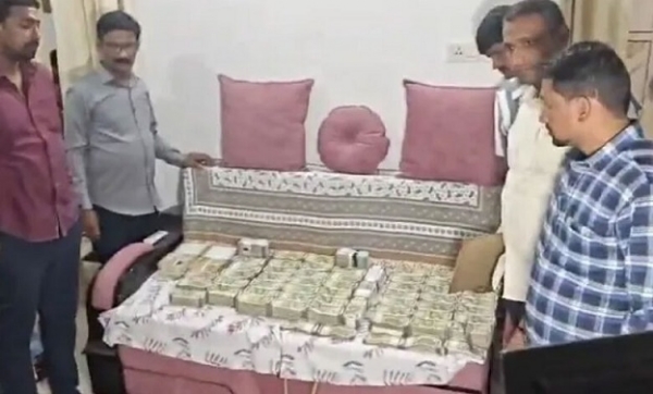 اے سی بی کے محکمہ اراضی و سروے کے ڈپٹی ڈائریکٹر کے گھر دھاوے