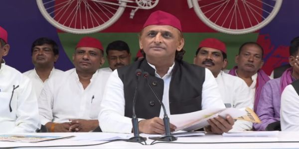 بی جے پی کو گورکھپور میں گھیر کر انتخابی نتائج تبدیل کرنے کاعزم ہے:اکھلیش یادو