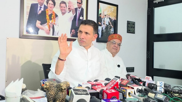 مدھیہ پردیش کانگریس کمیٹی کے صدر جیتو پٹواری نے جمعہ کے روز منعقدہ پریس کانفرنس میں