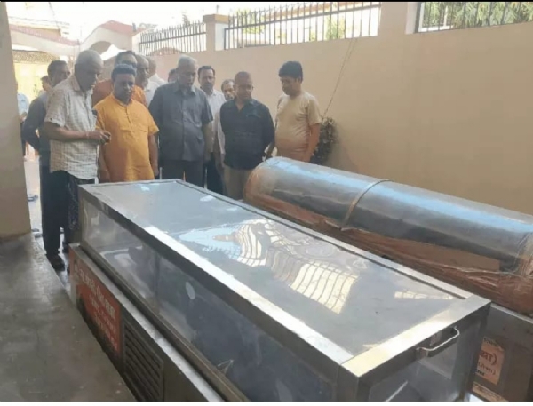 یمنا ایکسپریس وے حادثہ میں باپ اور بیٹے کی موت یمنا ایکسپریس وے حادثہ میں باپ اور بیٹے کی موت