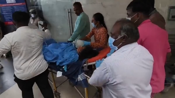 تروولور حادثہ میں مہلوکین کی تعداد بڑھنے کا خدشہ، 2 لاکھ روپے کی امداد کا اعلان، تحقیقات کا حکم تروولور حادثہ میں مہلوکین کی تعداد بڑھنے کا خدشہ، 2 لاکھ روپے کی امداد کا اعلان، تحقیقات کا حکم
