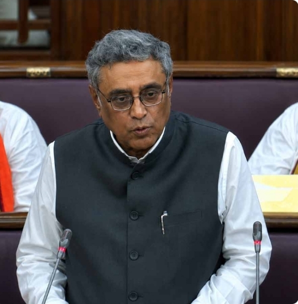 مغربی بنگال بجٹ 2026: ملازمین کے مہنگائی الاو¿نس میں 38 فیصد اضافہ مغربی بنگال بجٹ 2026: ملازمین کے مہنگائی الاو¿نس میں 38 فیصد اضافہ