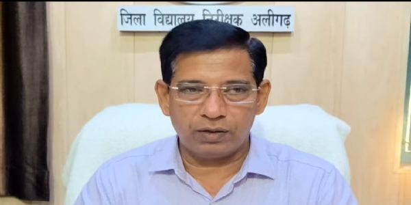 لکھنؤ آتشزدگی کے بعد علی گڑھ میں بڑا کریک ڈاؤن، اب تک 9 کوچنگ سینٹر سیل
