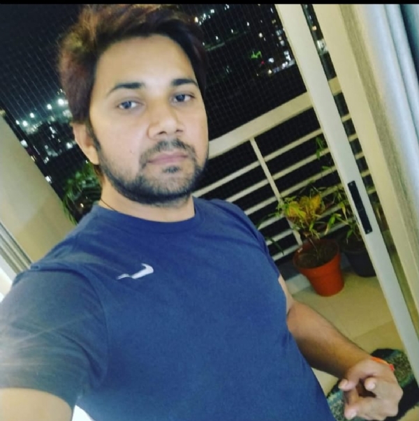 والد نے بیٹے اور بہوکوماری گولی ،بیٹے کی موت، بہو اسپتال میںداخل