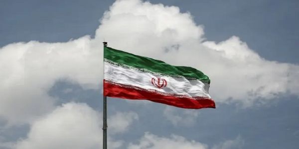 کویت اور بحرین کے فاعی نظام کا ایرانی میزائل حملوں کوناکام بنا نے کا دعویٰ