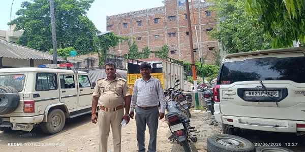 مجھولی چوک پر 55 کلو مشتبہ جانور کے گوشت کے ساتھ دو گرفتار، ہجوم نے کی پٹائی