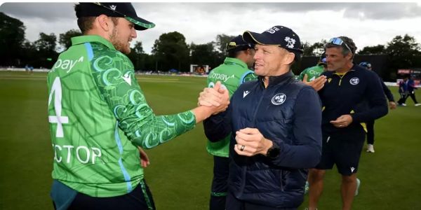 آئرلینڈ کے ہیڈ کوچ ہینرک ملان نے فوری اثر سے استعفیٰ دیا