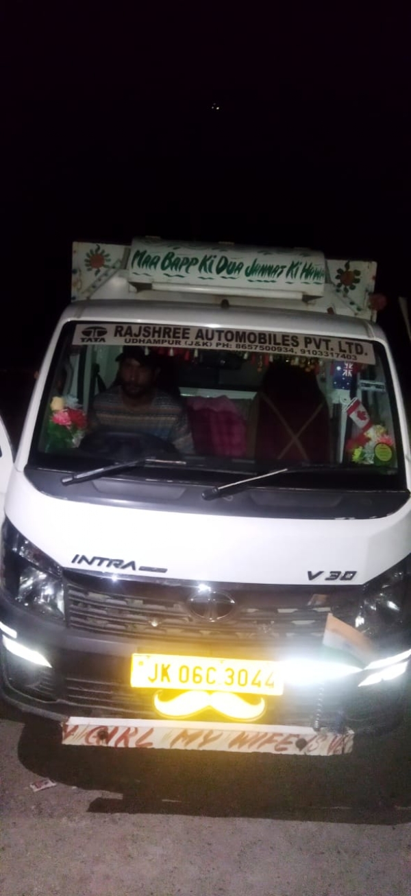 Vehicle