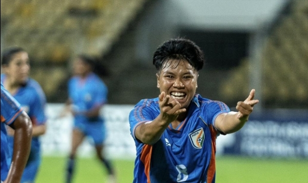Sports-Football-SAFF-Womens-Championship-India-bea