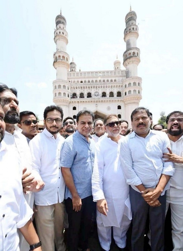 پرانے شہر کا دورہ ایرانی چائے اور عثمانیہ بسکٹ کے بغیر ادھورا : کے ٹی آر