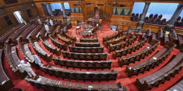 کرناٹک راجیہ سبھا انتخابات: چار امیدوار بلامقابلہ منتخب ، کانگریس کو تین اور بی جے پی کو ایک نشست ملی کرناٹک راجیہ سبھا انتخابات: چار امیدوار بلامقابلہ منتخب ، کانگریس کو تین اور بی جے پی کو ایک نشست ملی
