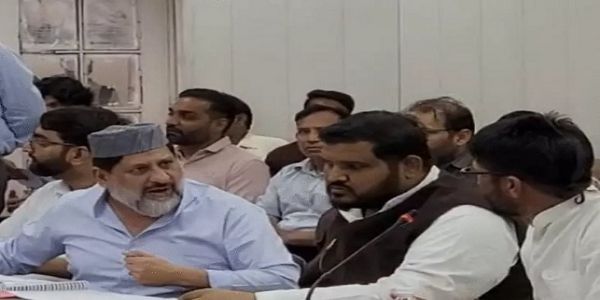 بھوپال ماسٹر پلان پر دیشا میٹنگ میں ہنگامہ، کانگریس رکن اسمبلی میٹنگ سے باہر نکلے