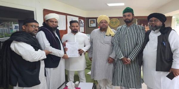 مختلف اقلیتی اور سماجی تنظیموں کے وفد کی محمد فہیم قریشی سے ملاقات