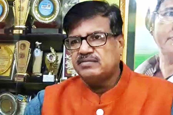 ترنمول لیڈر رابندر ناتھ گھوش ریت برت بنرجی کے دھڑے میں ہوئے شامل ترنمول لیڈر رابندر ناتھ گھوش ریت برت بنرجی کے دھڑے میں ہوئے شامل