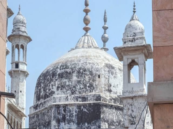 گیان واپی مسجد معاملہ پر سپریم کورٹ کی ثالثی کی کوششیں بے نتیجہ ، دونوں فریقوں کا سمجھوتے سے انکار گیان واپی مسجد معاملہ پر سپریم کورٹ کی ثالثی کی کوششیں بے نتیجہ ، دونوں فریقوں کا سمجھوتے سے انکار