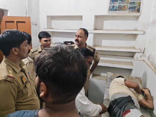 DEORIA-4-CATTLE-SMUGGLER-ARREST DEORIA-4-CATTLE-SMUGGLER-ARREST