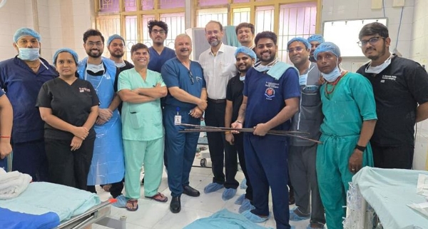 KGMU-DOCTOR-CRITICAL-SURGERY