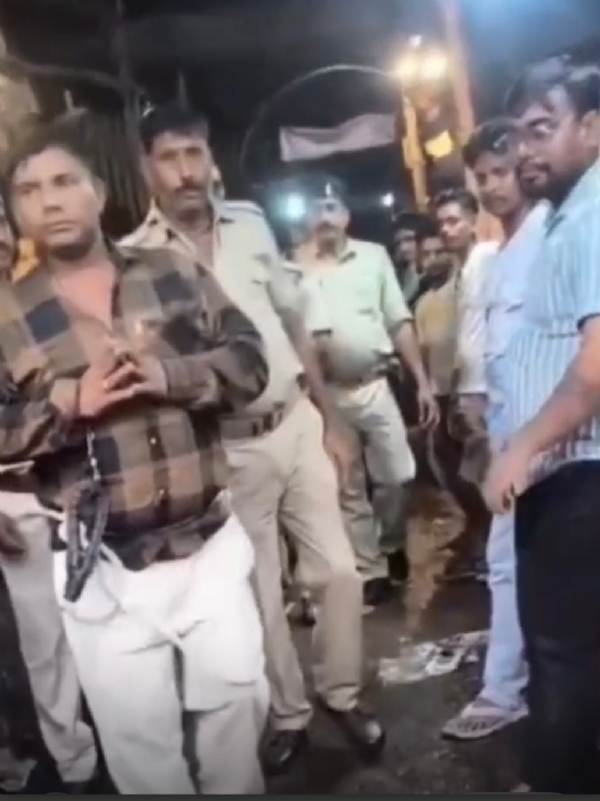 بیوی نے ایس ایس پی سے انصاف کی اپیل کی بیوی نے ایس ایس پی سے انصاف کی اپیل کی