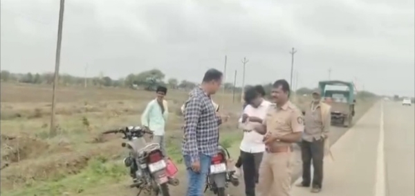 ACCIDENT MAHA BIKER KILLED HIGHWAY ACCIDENT MAHA BIKER KILLED HIGHWAY