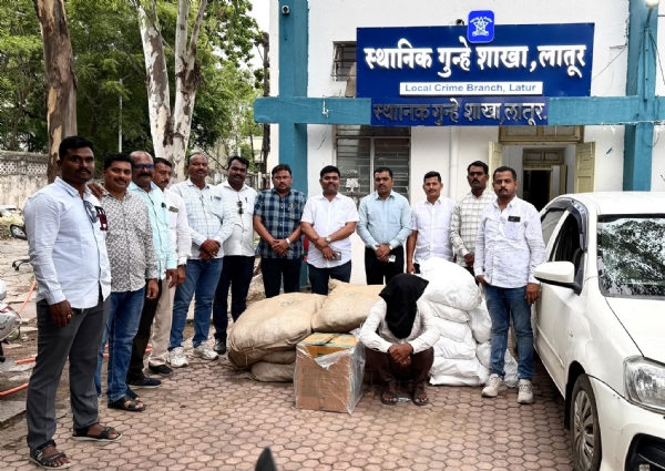 CRIME MAHA GUTKHA SEIZURE LATUR CRIME MAHA GUTKHA SEIZURE LATUR
