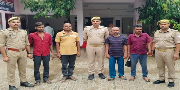 وندھیاچل پولیس نے 20 لاکھ کی ہیروئن کے ساتھ چار اسمگلروں کو پکڑا