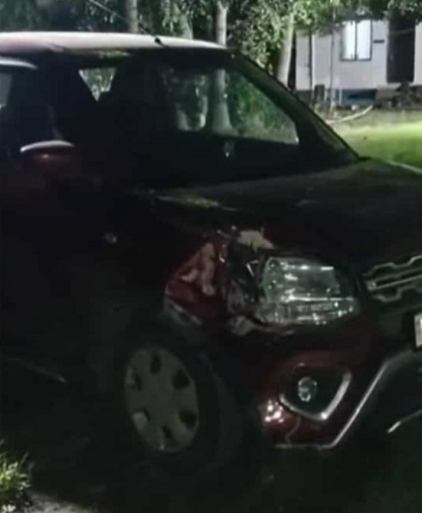 حادثہ زدہ کار حادثہ زدہ کار