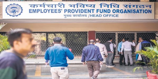 مرکز نے ایمپلائز پروویڈنٹ فنڈ اسکیم-2026 کو مطلع کیا، جو 29 جون سے نافذ العمل