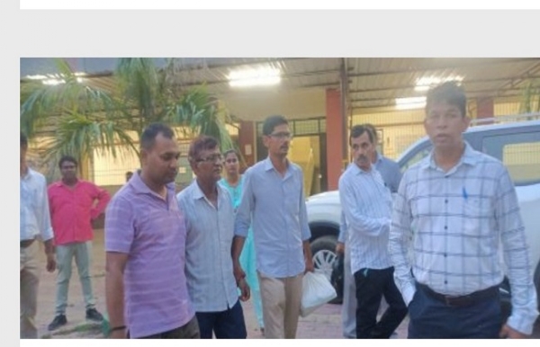نالندہ میں22ہزار رشوت لیتے کلرک گرفتار نالندہ میں22ہزار رشوت لیتے کلرک گرفتار