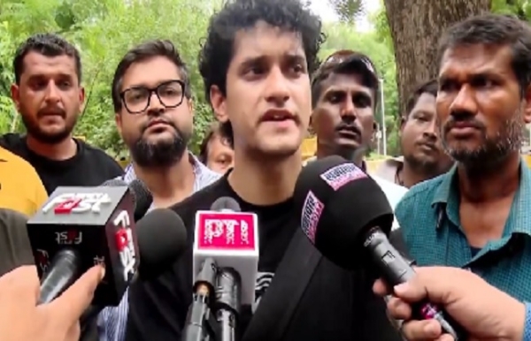 کاکروچ جنتا پارٹی کا نڈا کی رہائش گاہ پر جانے سے انکار، جنتر منتر کے قریب غیر جانبدار مقام پر مذاکرات کی تجویز