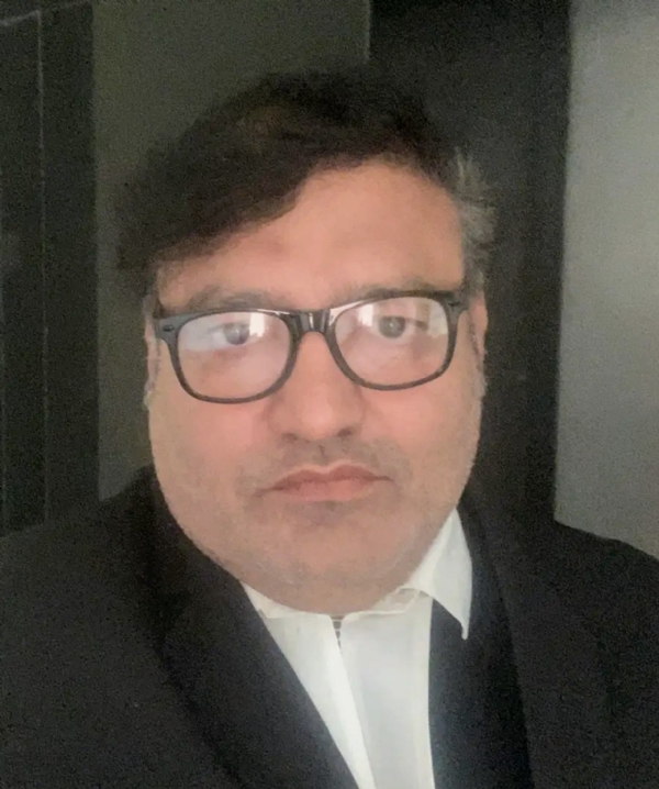 بھگوان شری کرشن پر متنازع بیان: پانی پت عدالت نے اتر پردیش کے مولانا جرجیس انصاری کو نوٹس جاری کیا بھگوان شری کرشن پر متنازع بیان: پانی پت عدالت نے اتر پردیش کے مولانا جرجیس انصاری کو نوٹس جاری کیا