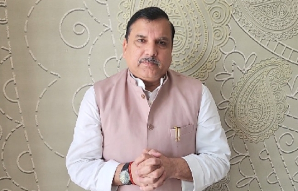 AAP-Dharmendra-Pradhan-Resignation-Reaction AAP-Dharmendra-Pradhan-Resignation-Reaction