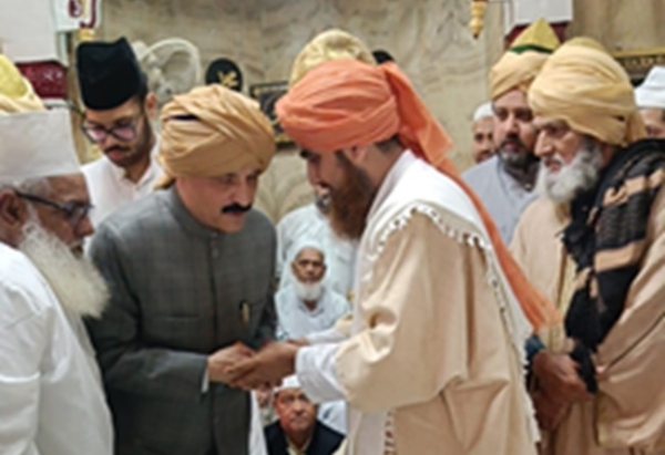 سرتاج شاہ امیر ابوالاعلیٰ کی قل شریف کی رسم ادا سرتاج شاہ امیر ابوالاعلیٰ کی قل شریف کی رسم ادا