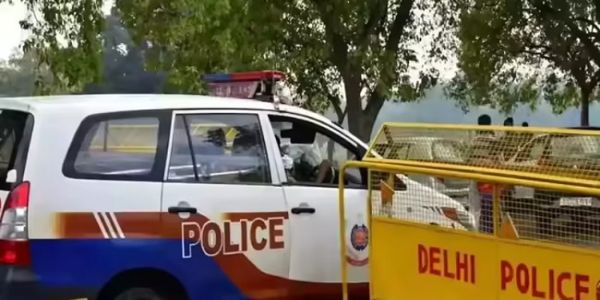 ٹھک ٹھک گینگ کا سرگرم بدمعاش گرفتار، چوری کی اسکوٹی، لیپ ٹاپ اور نقد رقم برآمد