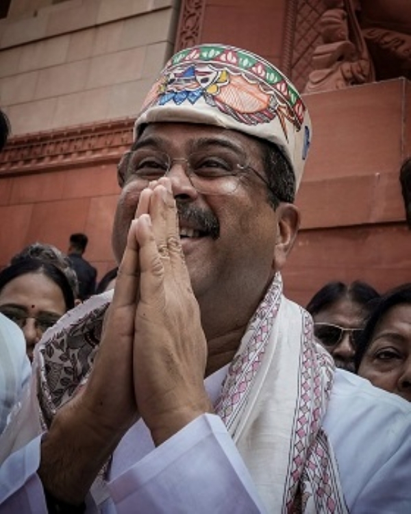 Dharmendra-Pradhan-regnation