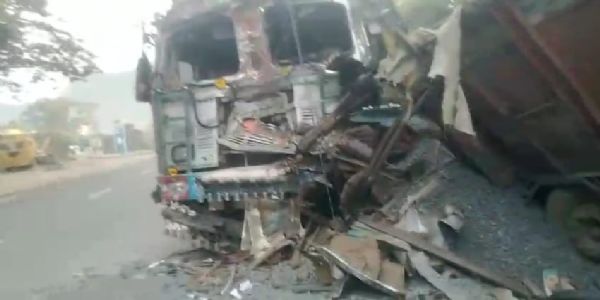 کوڈرما میں سڑک کے الگ الگ حادثات میں تین افراد ہلاک