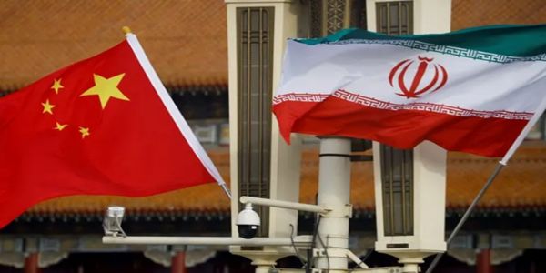 آبنائے ہرمز پر چین ایران سے ناراض، مؤقف میں نرمی لانے کے لیے سفارتی دباؤ