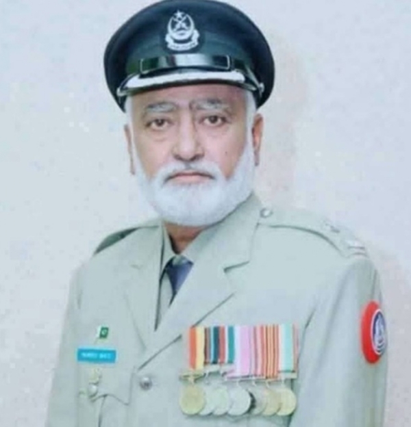 پاکستان کے صوبہ بلوچستان میں ڈپٹی کمشنر سمیت چار افراد ہلاک نوشکی میں کرفیو میں 31 جولائی تک توسیع