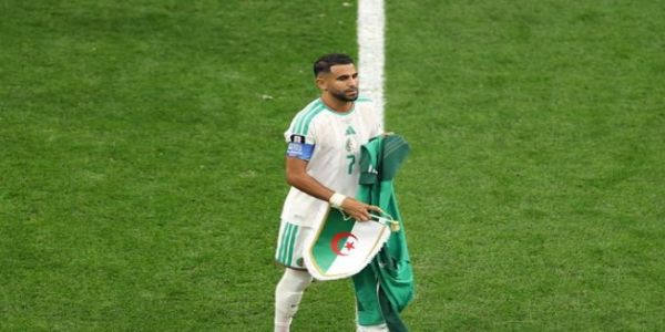فیفا ورلڈ کپ 2026 سے باہر ہوتے ہی ریاض مہریز بین الاقوامی فٹ بال سے سبکدوش