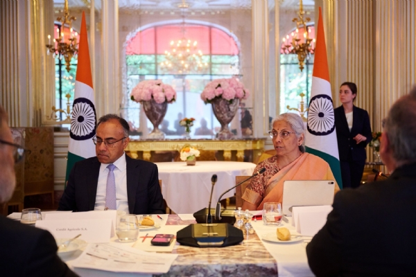 Sitharaman-invites-French-firms Sitharaman-invites-French-firms