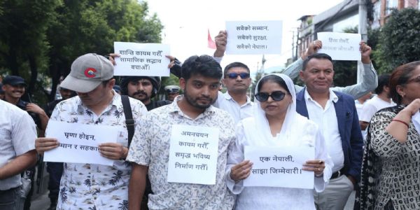نیپال میں امن کی بحالی کی کوششیں تیز، آل پارٹی اجلاس اور ہم آہنگی ریلیوں کا انعقاد