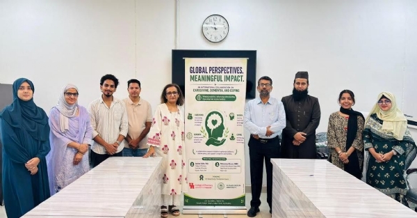 پروجیکت پر کام کرنے قالے اساتذہ پروجیکت پر کام کرنے قالے اساتذہ