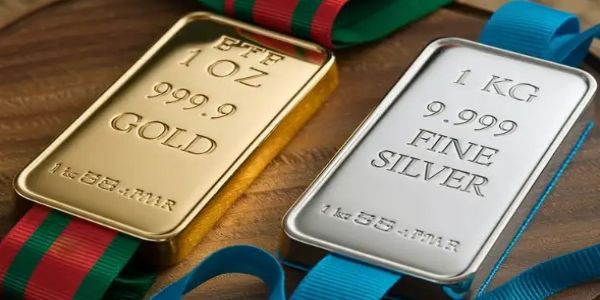 صرافہ بازار میں سونے کی چمک میں اضافہ، چاندی کی قیمت برقرار