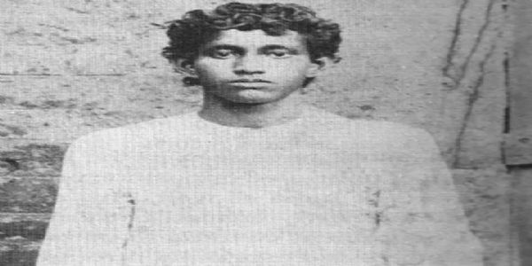 تاریخ کے صفحات میں 11 اگست: ہنستے ہنستے پھانسی چڑھ گئے 18 سالہ بہادر خودی رام بوس