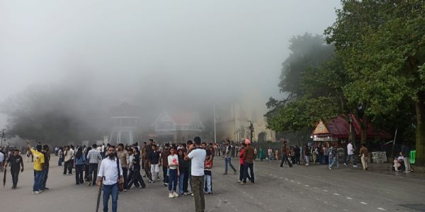 ہماچل کے کئی حصوں میں موسلادھار بارش، 16 اگست تک الرٹ، منڈی میں 245 ٹرانسفارمر بند
