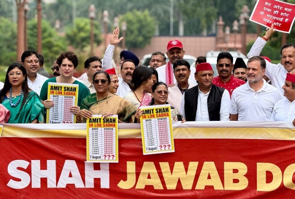 OPPOSITION-PROTEST-AMIT-SHAH-NEET