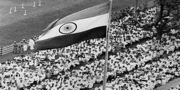 تاریخ کے صفحات میں 15 اگست: ہندوستان کی آزادی، جدوجہد اور قربانی کی عظیم داستان