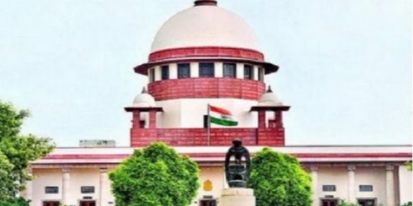 سمے رینا سمیت پانچ کامیڈینز کو راحت، سپریم کورٹ نے ایف آئی آر منسوخ کی