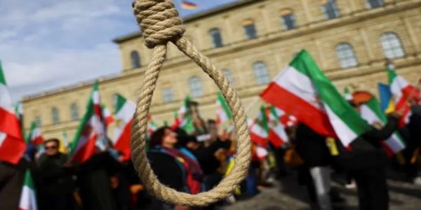 32 ممالک کا ایران میں پھانسی کی سزاؤں پر اظہارِ تشویش، سزائے موت ختم کرنے کا مطالبہ
