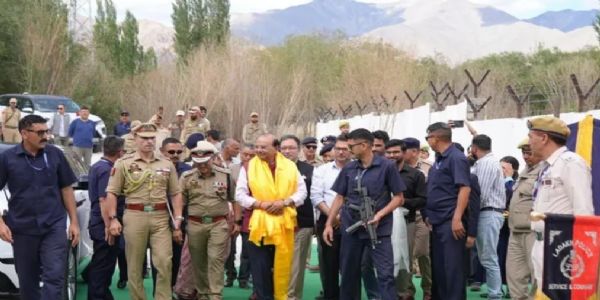 ایل جی نے لیہہ میں انڈور شوٹنگ رینج اور ملٹی پرپز ہال کا افتتاح کیا
